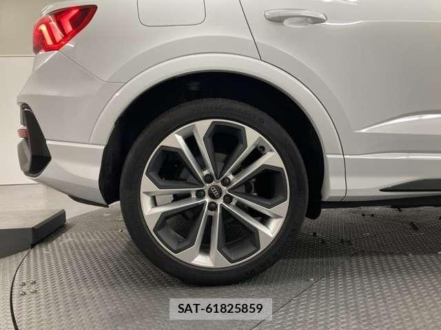 Audi Q3 2024-09 8523630-11