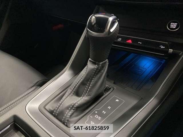 Audi Q3 2024-09 8523630-18