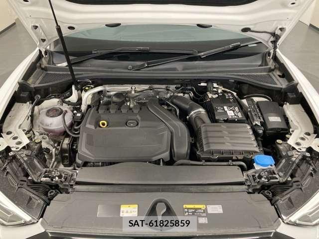 Audi Q3 2024-09 8523630-23