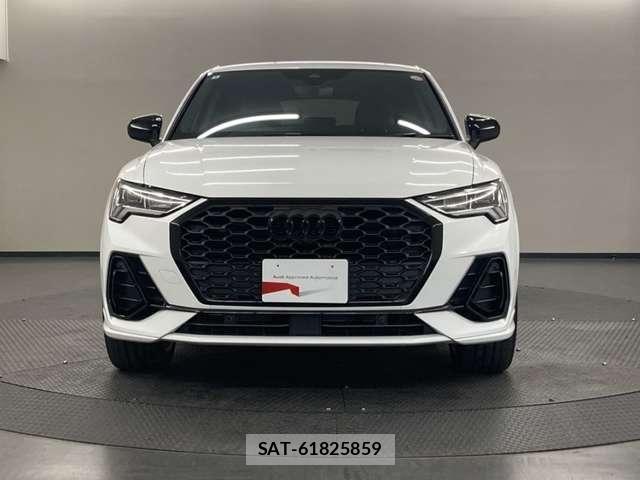 Audi Q3 2024-09 8523630-2