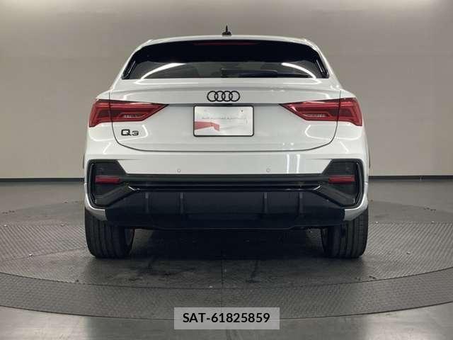 Audi Q3 2024-09 8523630-3