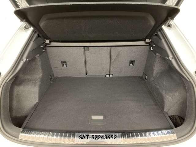 Audi Q3 2021-12 8523631-22