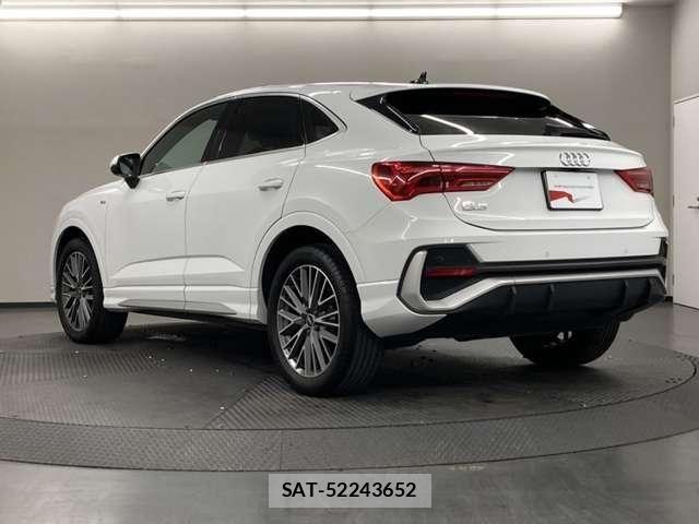 Audi Q3 2021-12 8523631-7
