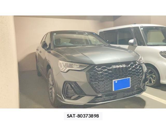 Audi Q3 2023-12 8658078-1