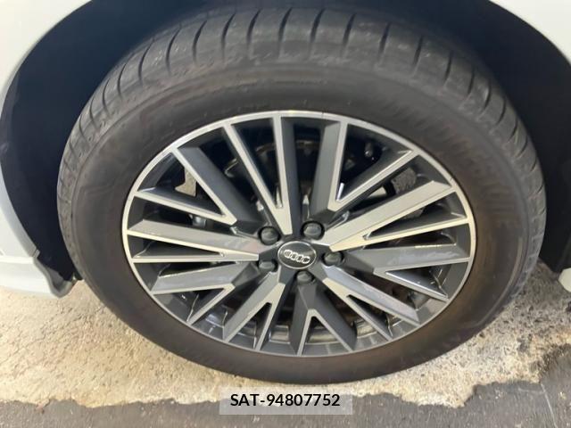 Audi Q3 2021-02 8658083-11