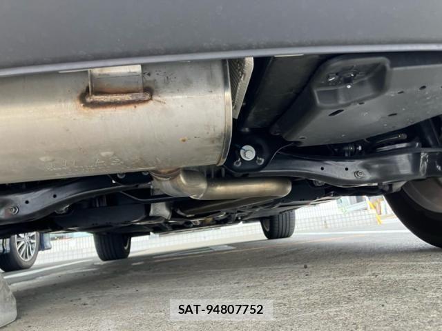 Audi Q3 2021-02 8658083-13