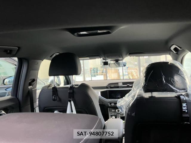 Audi Q3 2021-02 8658083-16