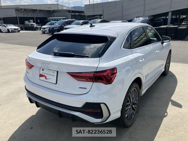 Audi Q3 2023-10 8658079-2