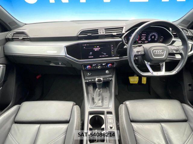 Audi Q3 2020-09 8685190-1