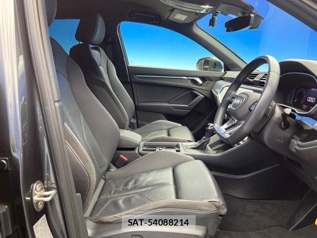 Audi Q3 2020-09 8685190-8
