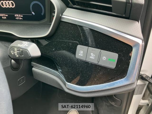 Audi Q3 2021-10 8740630-13