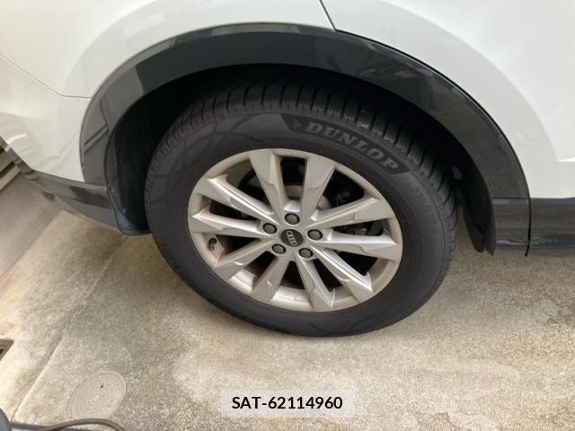 Audi Q3 2021-10 8740630-5