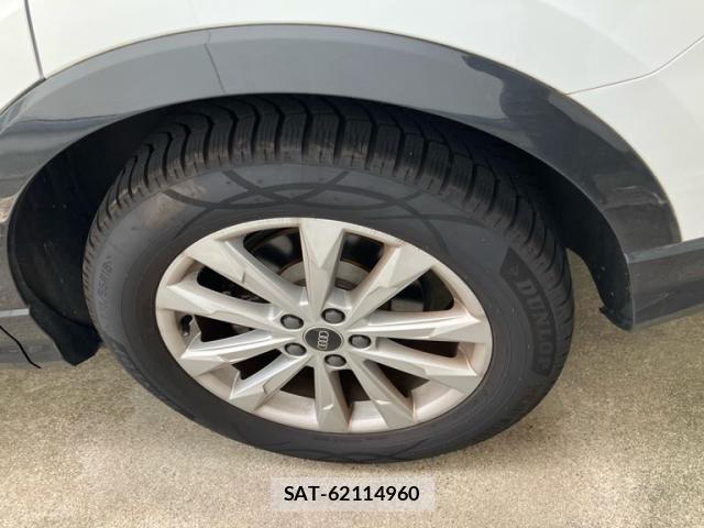 Audi Q3 2021-10 8740630-6