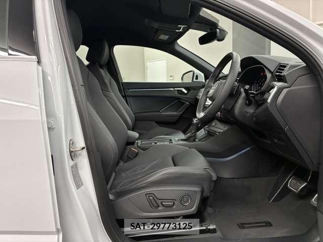 Audi Q3 2021-05 8740627-18
