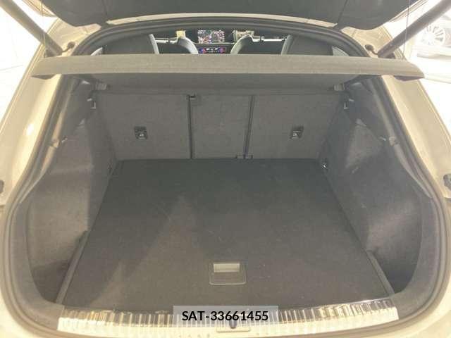 Audi Q3 2024-09 8740624-22
