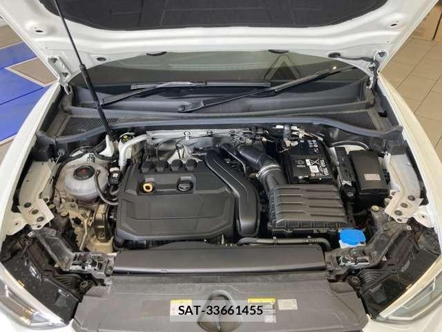 Audi Q3 2024-09 8740624-23