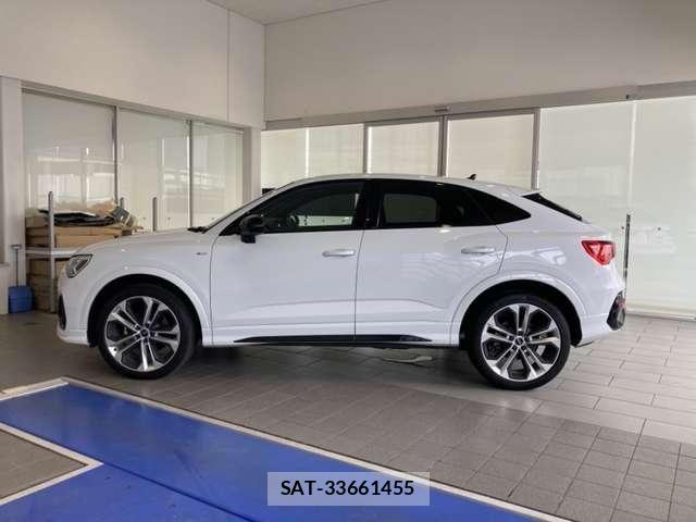 Audi Q3 2024-09 8740624-4