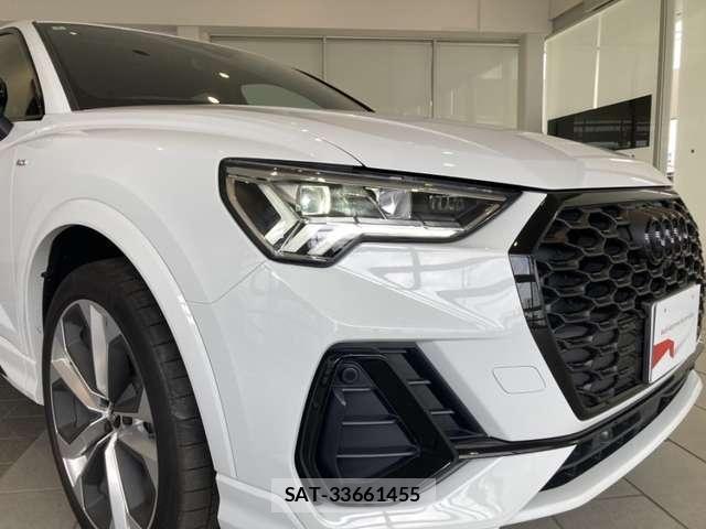 Audi Q3 2024-09 8740624-8