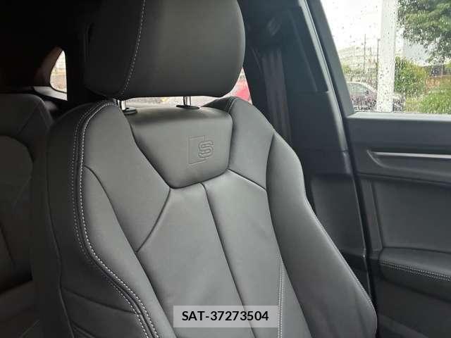Audi Q3 2023-08 8795310-13