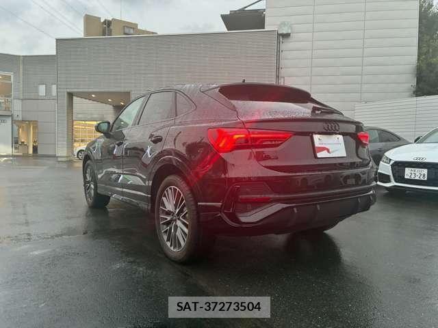 Audi Q3 2023-08 8795310-6