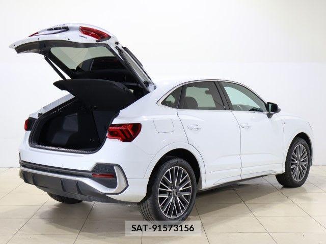 Audi Q3 2024-02 8795311-17