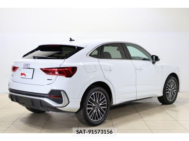 Audi Q3 2024-02 8795311-3