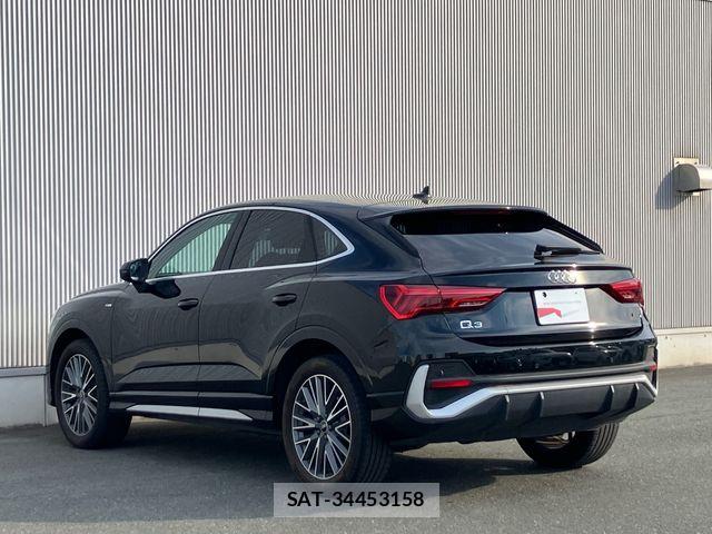 Audi Q3 2021-08 8827914-13