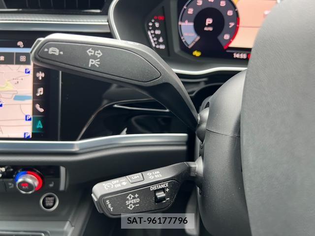 Audi Q3 2025-05 8848279-7
