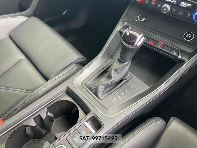 Audi Q3 2023-10 8848278-10