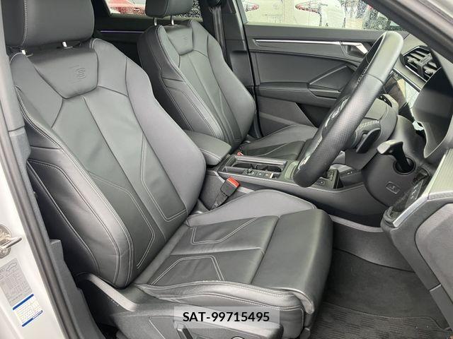 Audi Q3 2023-10 8848278-11