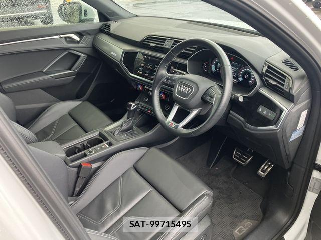 Audi Q3 2023-10 8848278-1