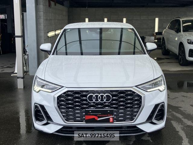 Audi Q3 2023-10 8848278-3