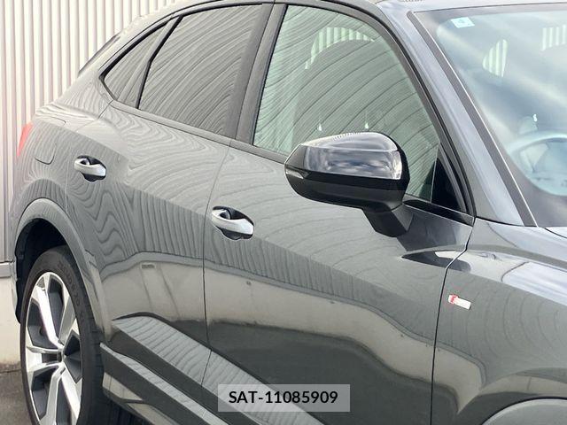 Audi Q3 2024-04 8870453-3