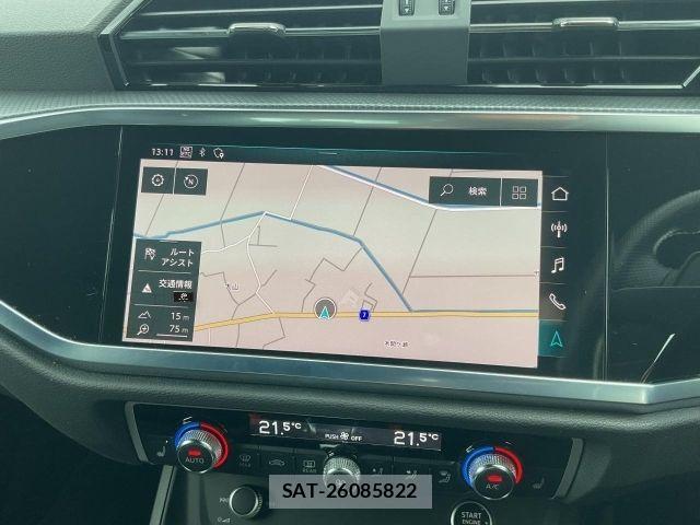 Audi Q3 2021-04 8878751-19