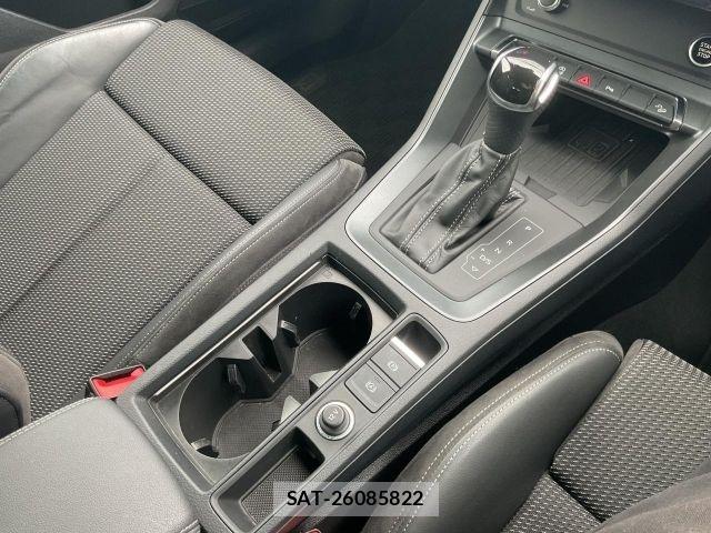Audi Q3 2021-04 8878751-23