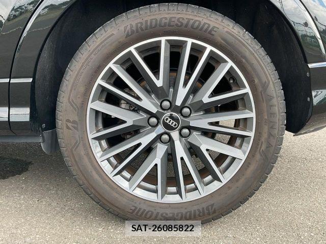 Audi Q3 2021-04 8878751-28