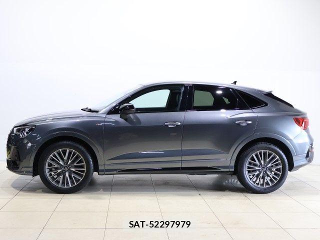 Audi Q3 2025-12 8878748-2