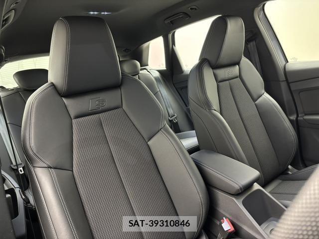 Audi Q4 E-TRON 2024-11 3660144-3