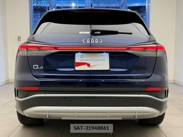Audi Q4 E-TRON 2022-10 4638087-11