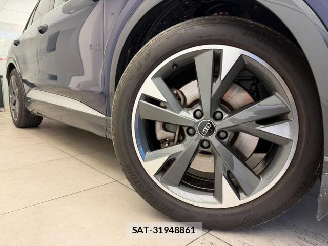Audi Q4 E-TRON 2022-10 4638087-12