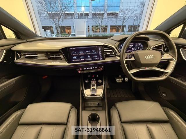 Audi Q4 E-TRON 2022-10 4638087-1