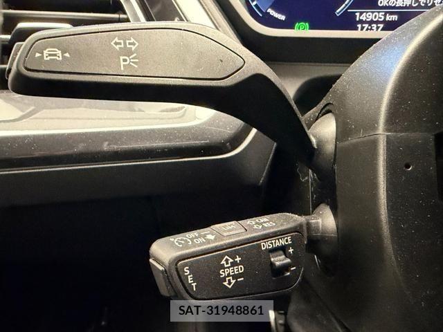 Audi Q4 E-TRON 2022-10 4638087-7