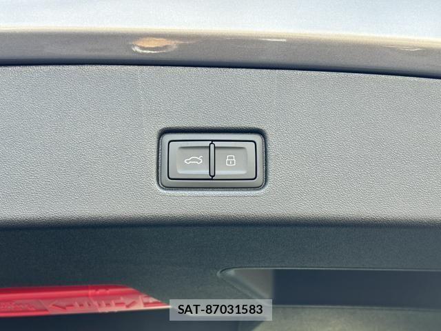 Audi Q4 E-TRON 2024-12 6989241-9
