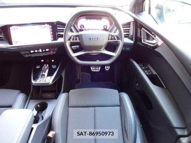 Audi Q4 E-TRON 2024-11 7215041-1