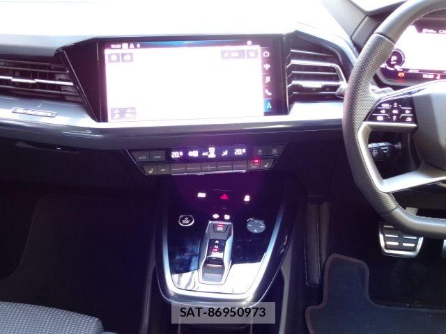 Audi Q4 E-TRON 2024-11 7215041-21