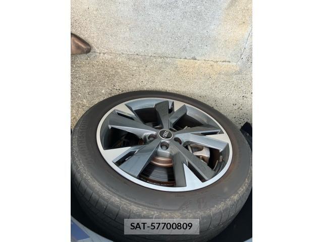 Audi Q4 E-TRON 2022-10 7453018-9