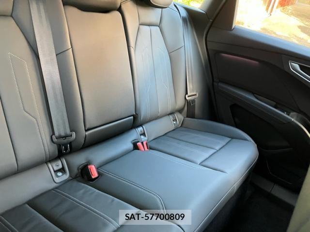 Audi Q4 E-TRON 2022-10 7453018-14