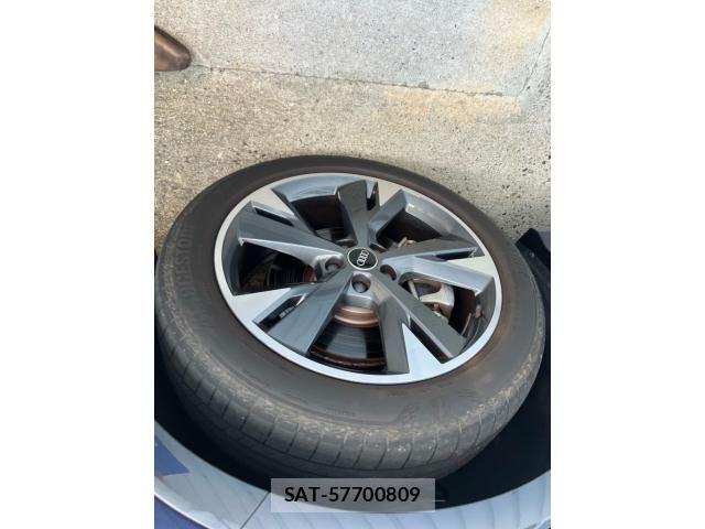 Audi Q4 E-TRON 2022-10 7453018-8
