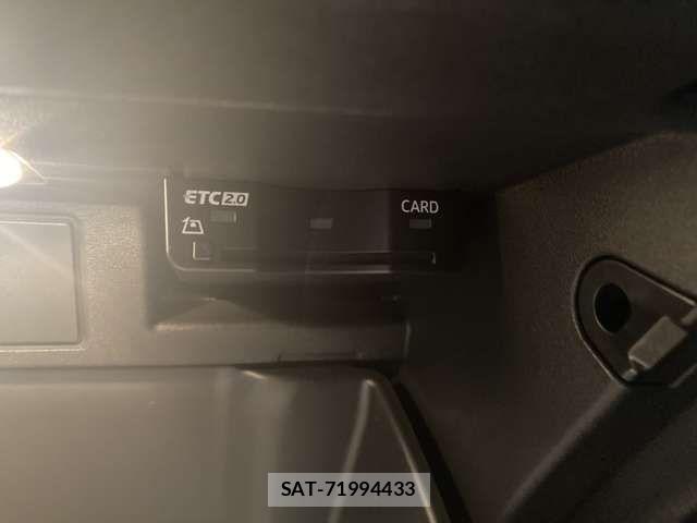 Audi Q4 E-TRON 2023-09 8313158-11