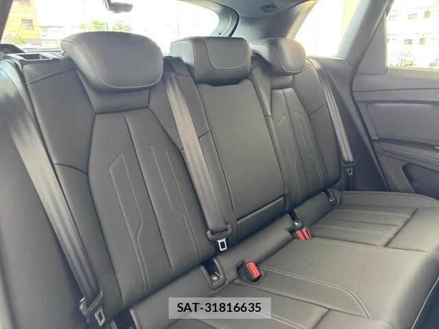 Audi Q4 E-TRON 2025-03 8364833-4